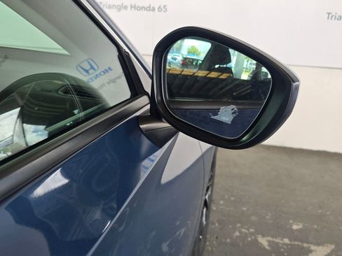 Used 2025 Honda Civic LX image 32