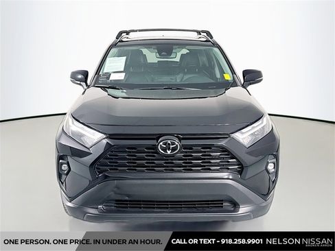 Used 2023 Toyota RAV4 XLE Premium image 2