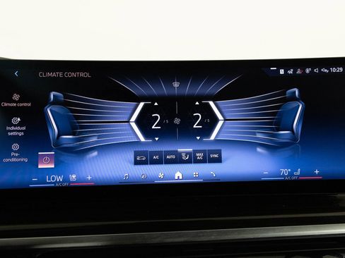 Used 2024 BMW X5 xDrive40i image 25