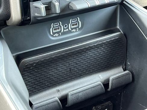 Used 2023 RAM 3500 Laramie AWD/4WD image 39
