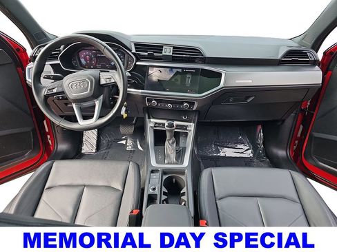 Used 2025 Audi Q3 2.0T Premium AWD/4WD image 9