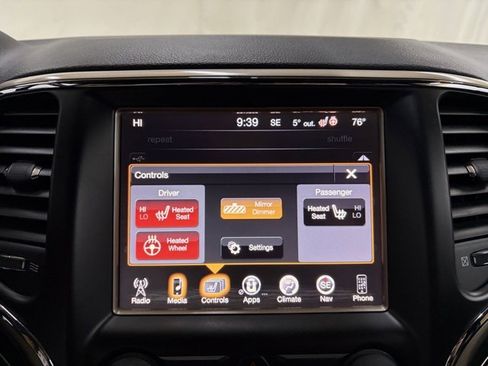 Used 2015 Jeep Grand Cherokee Limited image 44