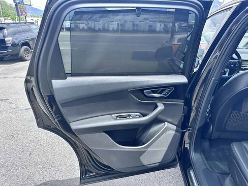 Used 2017 Audi Q7 3.0T Premium Plus w/ Premium Plus Package image 13