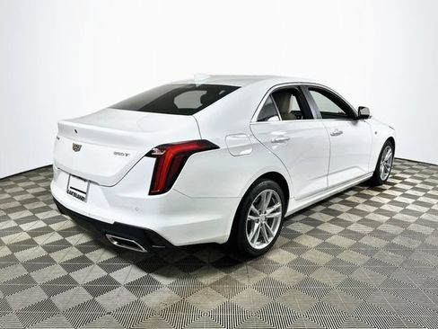 Used 2024 Cadillac CT4 Luxury RWD image 3