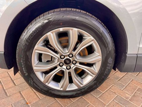 Used 2024 Ford Edge Titanium image 10