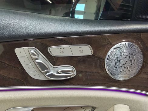 Used 2019 Mercedes-Benz E 300 image 36
