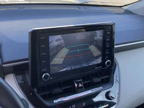 Certified 2022 Toyota Corolla Cross LE AWD/4WD image 10