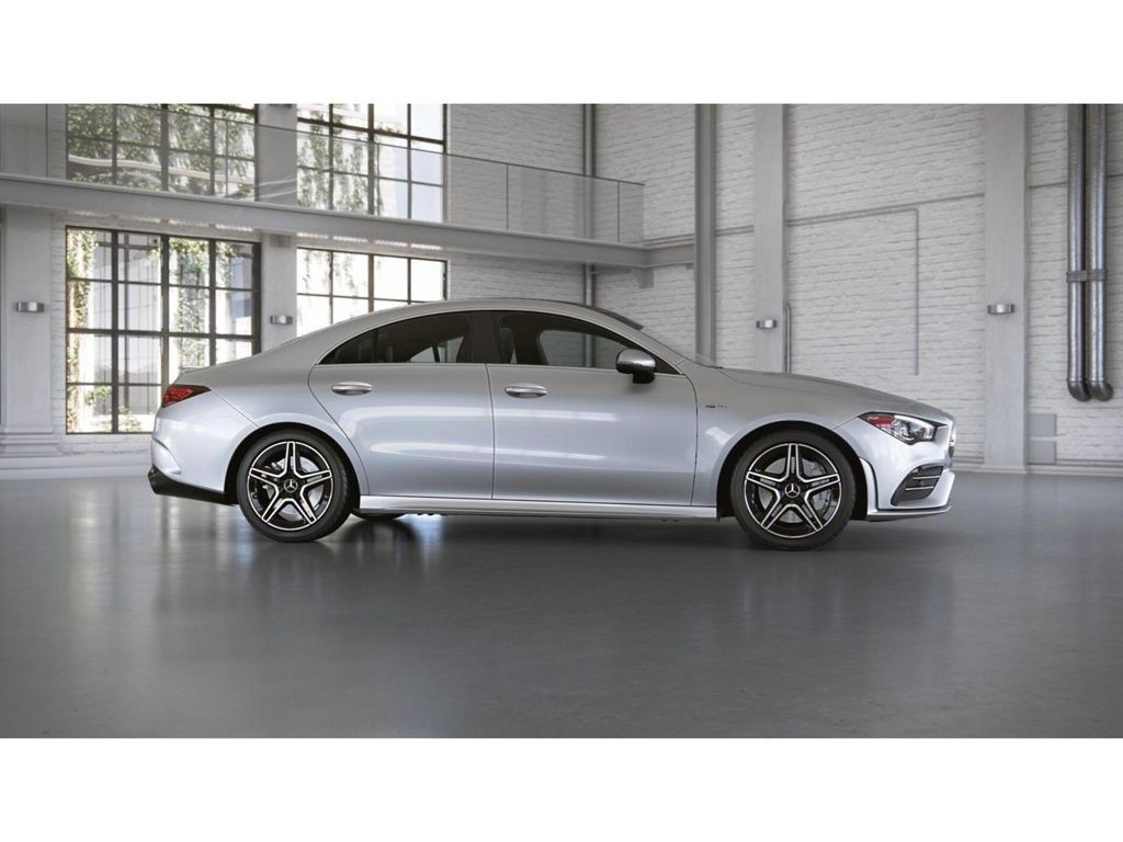 Certified 2022 Mercedes-Benz CLA 35 AMG 4MATIC image 16