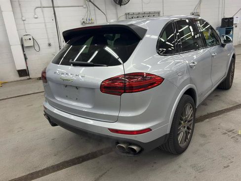 Used 2017 Porsche Cayenne S Platinum w/ Premium Package Plus (Pjy) AWD/4WD image 9