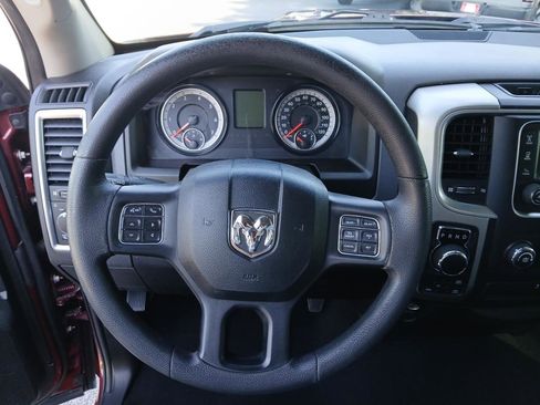 Used 2020 RAM 1500 Classic SLT AWD/4WD image 21