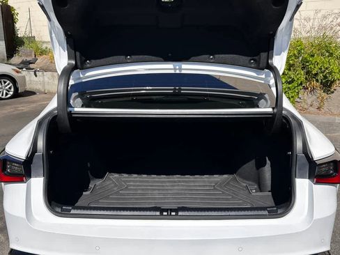 Used 2023 Lexus IS 500 RWD image 20