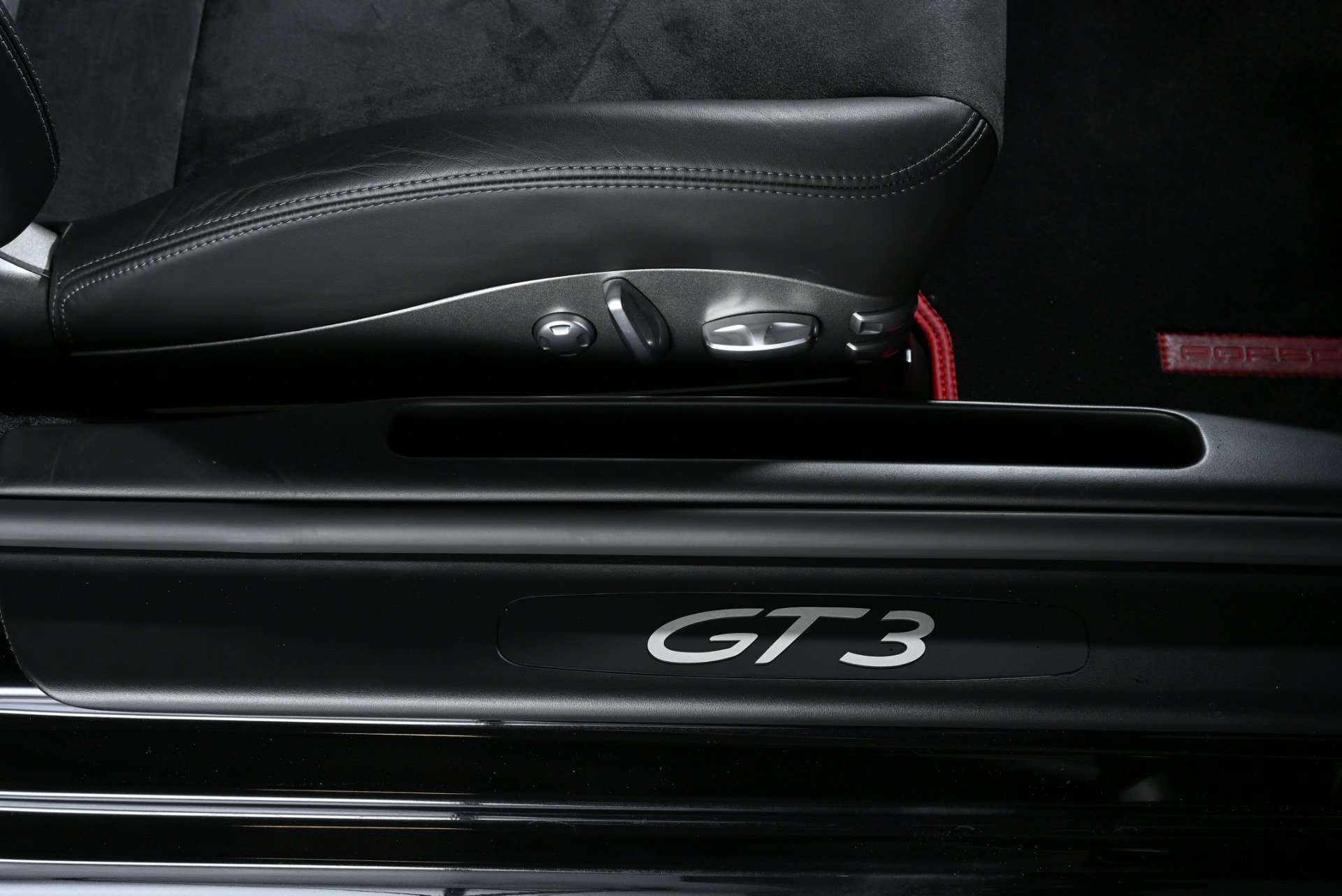 Used 2010 Porsche 911 GT3 RWD image 22