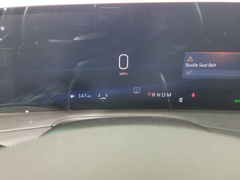 Used 2025 Cadillac XT4 Premium Luxury FWD image 23