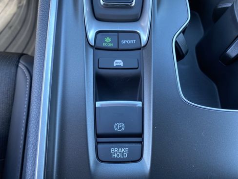 Certified 2022 Honda Accord Sport image 29