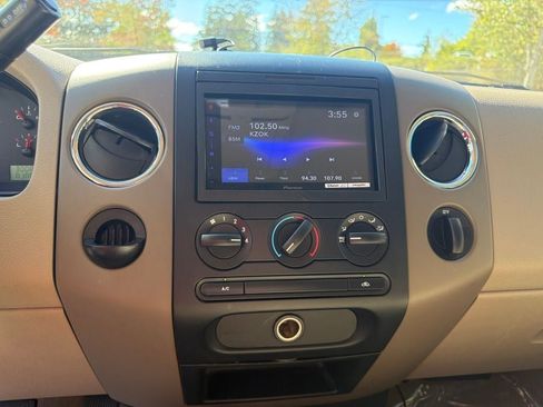 Used 2004 Ford F150 STX AWD/4WD image 12