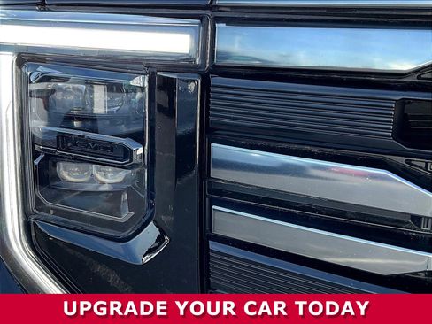Used 2024 GMC Sierra 1500 AT4 w/ Technology Package AWD/4WD image 28