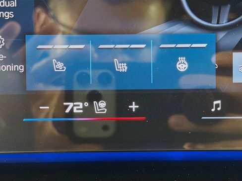 New 2026 BMW M5 w/ Carbon Package image 23