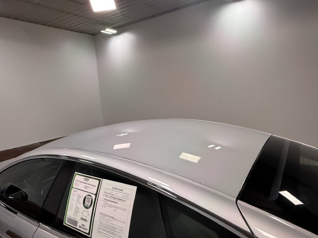 Used 2013 Tesla Model S Performance RWD image 34
