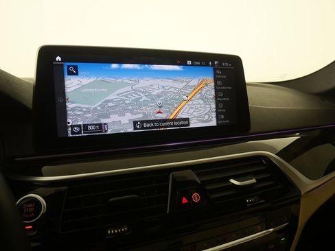 Certified 2023 BMW 530i w/ Convenience Package image 23