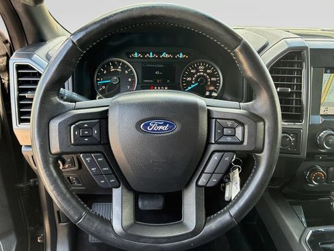 Used 2018 Ford F150 XLT w/ Equipment Group 302A Luxury AWD/4WD image 12