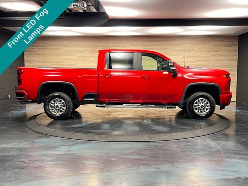 Used 2022 Chevrolet Silverado 2500 LT w/ Convenience Package image 10
