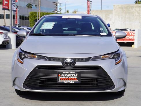 Certified 2024 Toyota Corolla LE image 3