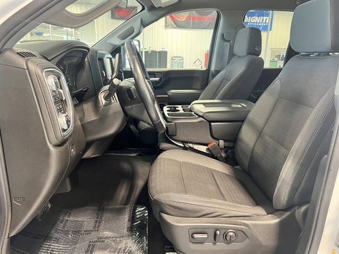 Used 2022 GMC Sierra 2500 SLE w/ SLE Value Package; image 12