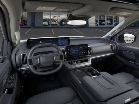 New 2026 Ford Expedition Max Platinum w/ Driver's Package image 10