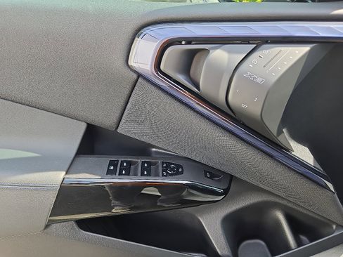 Certified 2025 BMW X3 M50 w/ Premium Package image 13