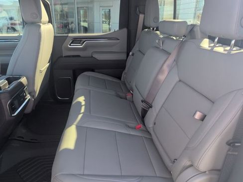 New 2026 Chevrolet Silverado 1500 LTZ w/ LTZ Premium Package image 31