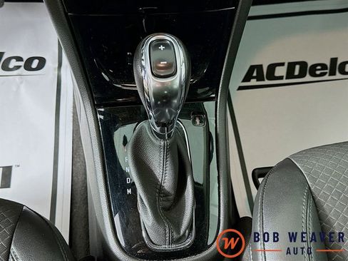 Used 2019 Buick Encore Preferred AWD/4WD image 16