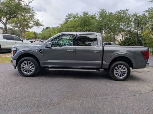 Used 2025 Ford F150 Lariat w/ Equipment Group 501A Mid AWD/4WD image 7