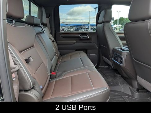 Used 2026 GMC Sierra 3500 Denali w/ Denali Reserve Package AWD/4WD image 37