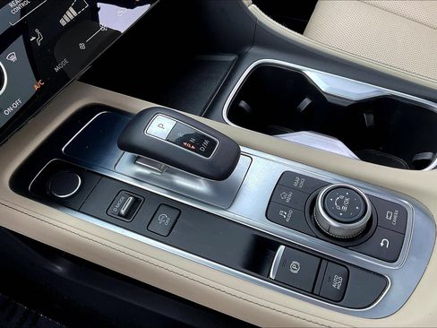 Certified 2023 INFINITI QX60 Luxe AWD/4WD image 17