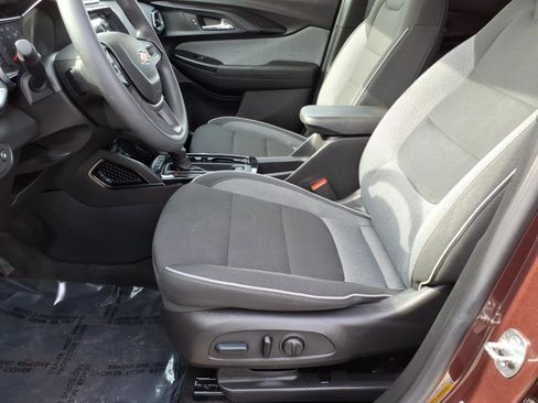 Used 2023 Chevrolet TrailBlazer LT w/ Convenience Package image 15