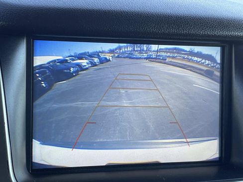 Used 2019 Chevrolet Tahoe LT image 25