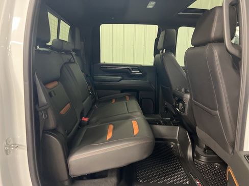 Certified 2024 GMC Sierra 2500 AT4 w/ AT4 Premium Plus Package image 11