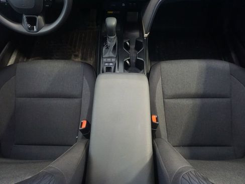 Used 2025 Toyota Camry LE FWD image 25