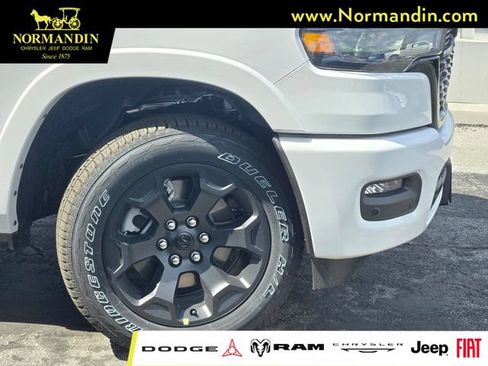 New 2026 RAM 1500 Big Horn w/ Night Edition AWD/4WD image 3