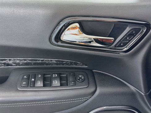 Used 2023 Dodge Durango SRT AWD/4WD image 12