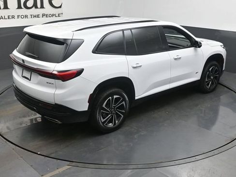 Used 2025 Buick Enclave Sport Touring FWD image 41