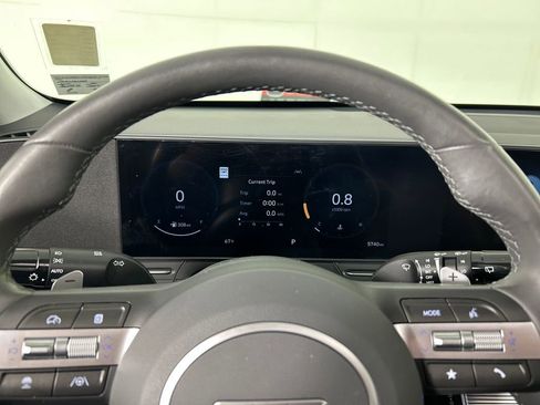 Used 2024 Hyundai Kona Limited AWD/4WD image 13