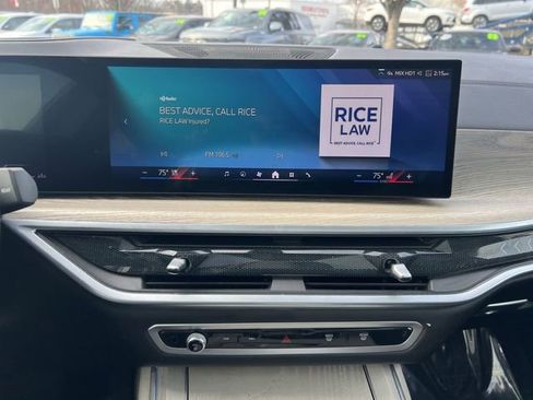 Certified 2024 BMW X7 xDrive40i w/ Premium Package image 15