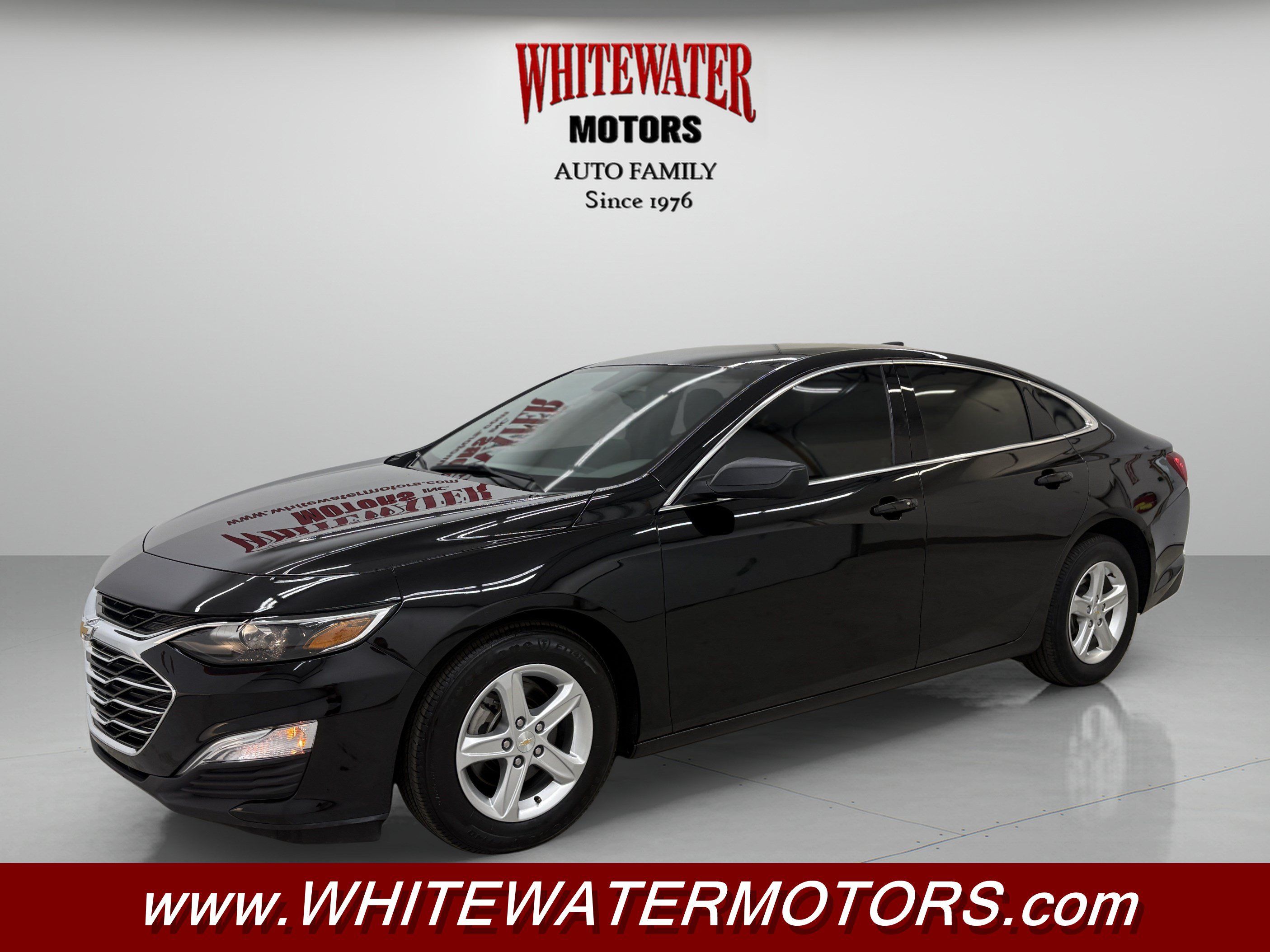 Used 2022 Chevrolet Malibu LS FWD image 1