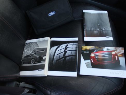 Used 2013 Ford Edge SEL image 31