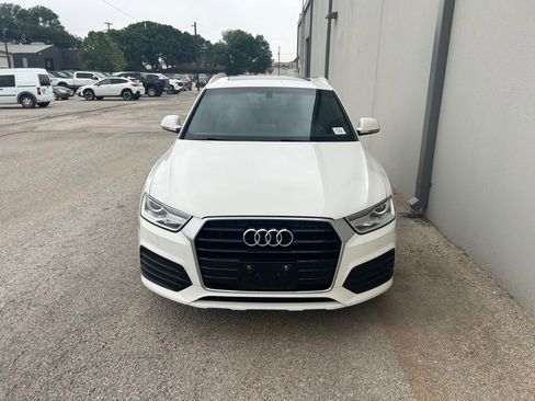 Used 2018 Audi Q3 2.0T Premium w/ Convenience Package FWD image 20