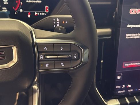 New 2026 GMC Yukon XL Elevation image 30