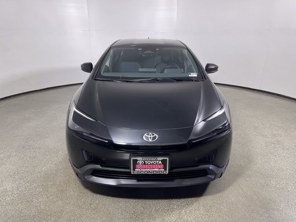 Certified 2024 Toyota Prius LE FWD image 8