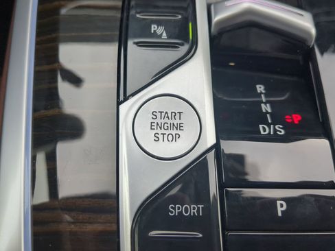 Used 2024 BMW X5 sDrive40i w/ Premium Package image 27