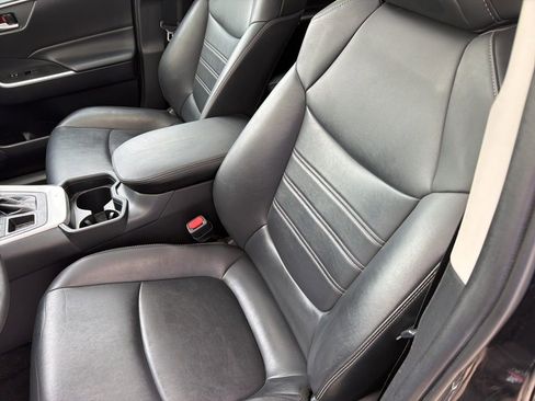 Used 2020 Toyota RAV4 XLE Premium w/ All Weather Liner Package image 8